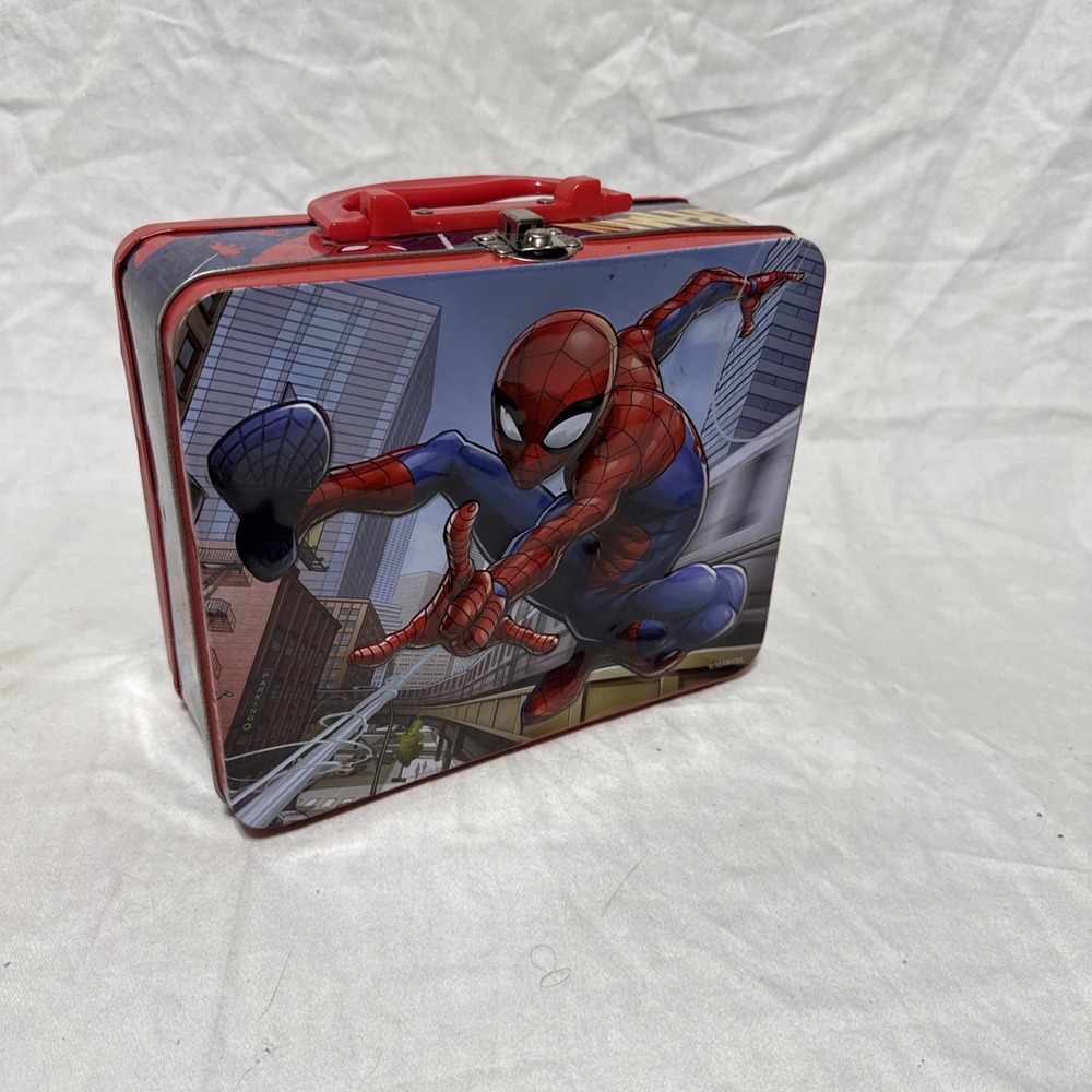 Spiderman Spider-Gwen Spider Girl Marvel Tin Lunch Box